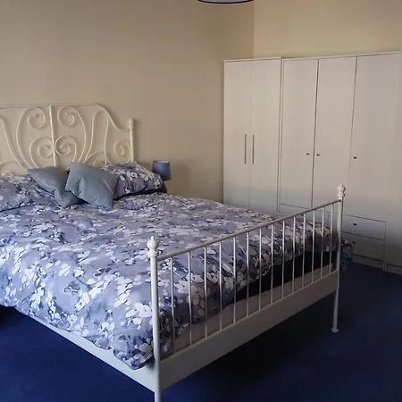 Rosebank Tatil Evi
